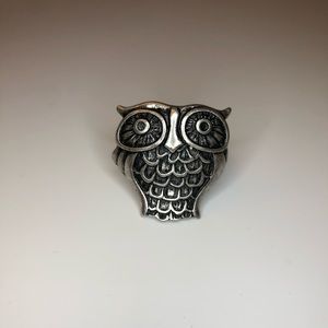 Lucky Brand antique silver owl ring